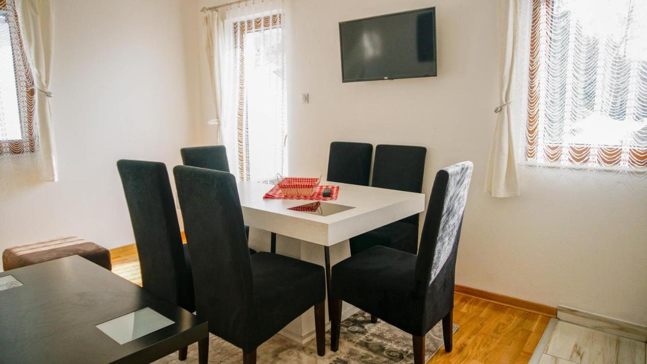 Apartment Petrovic Kopaonik Bagian luar foto