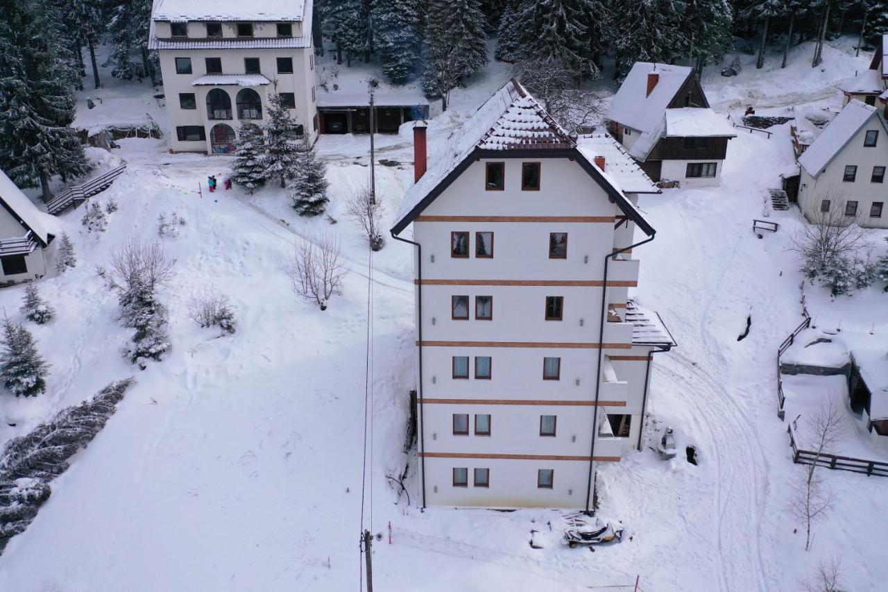 Apartment Petrovic Kopaonik Bagian luar foto